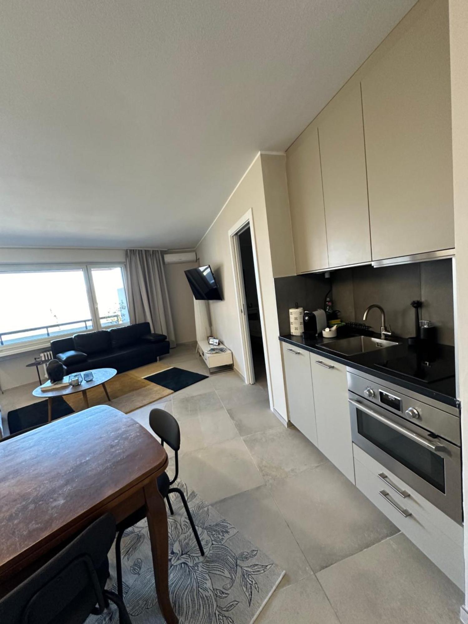 Bellavista Apartment Bissone Luaran gambar