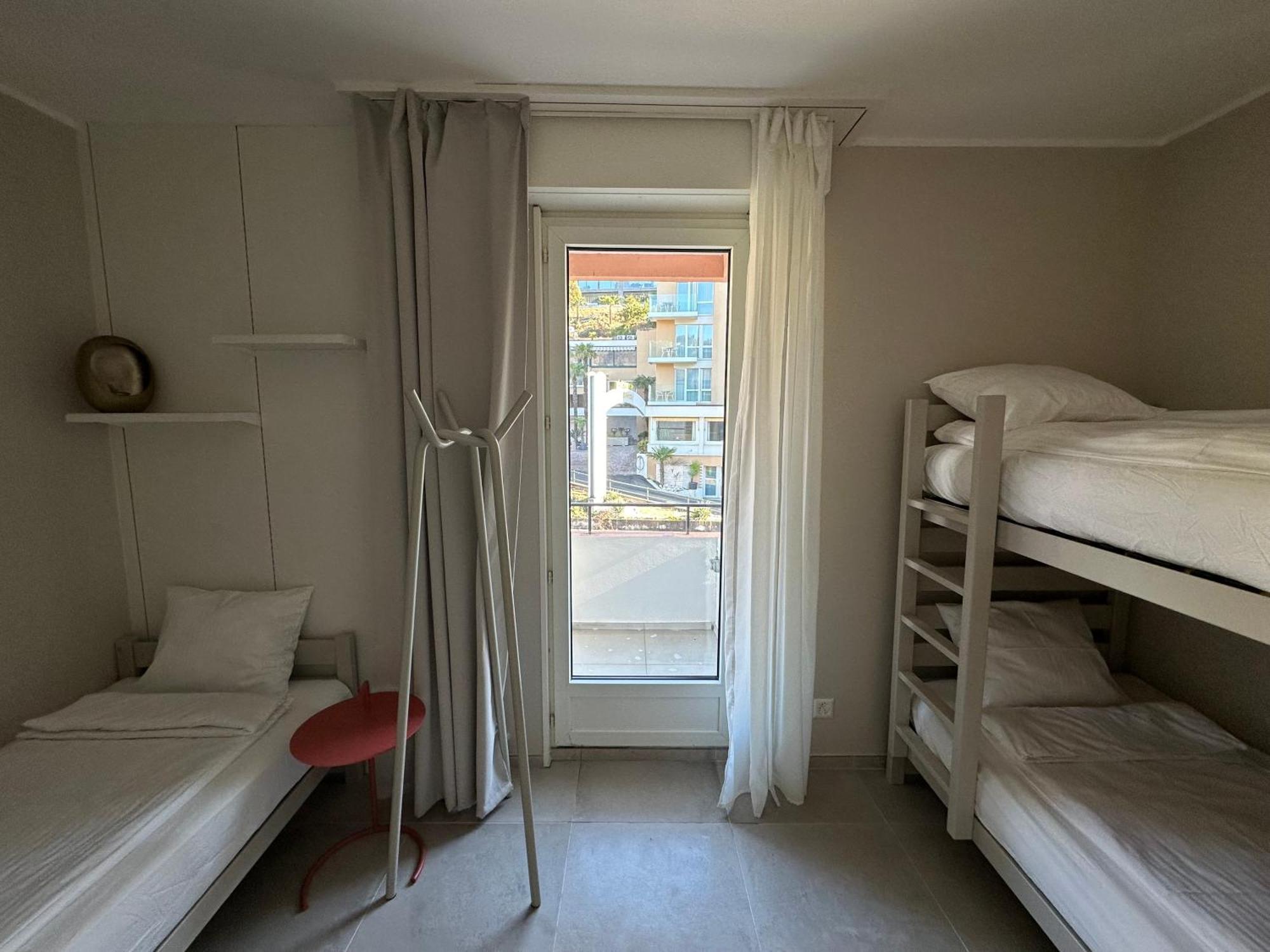 Bellavista Apartment Bissone Luaran gambar